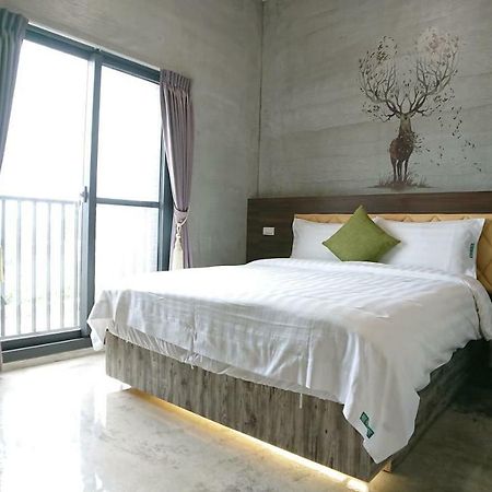Tree House 民宿證號2316 民宿證號2350 Kota Hualien Bagian luar foto