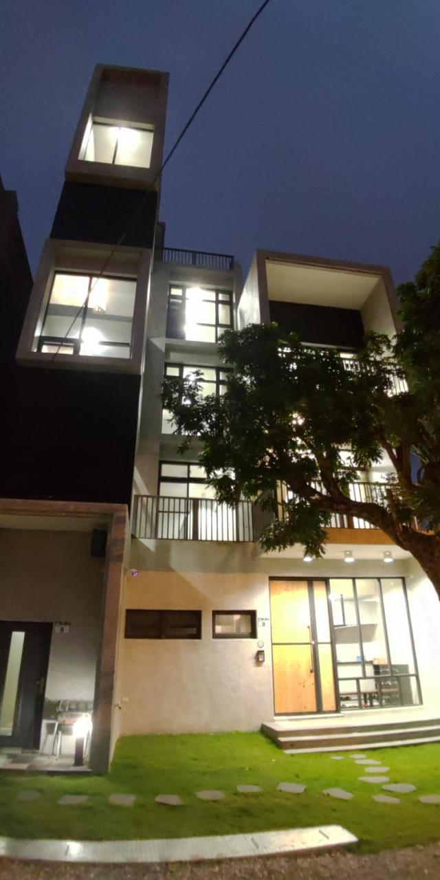 Tree House 民宿證號2316 民宿證號2350 Kota Hualien Bagian luar foto