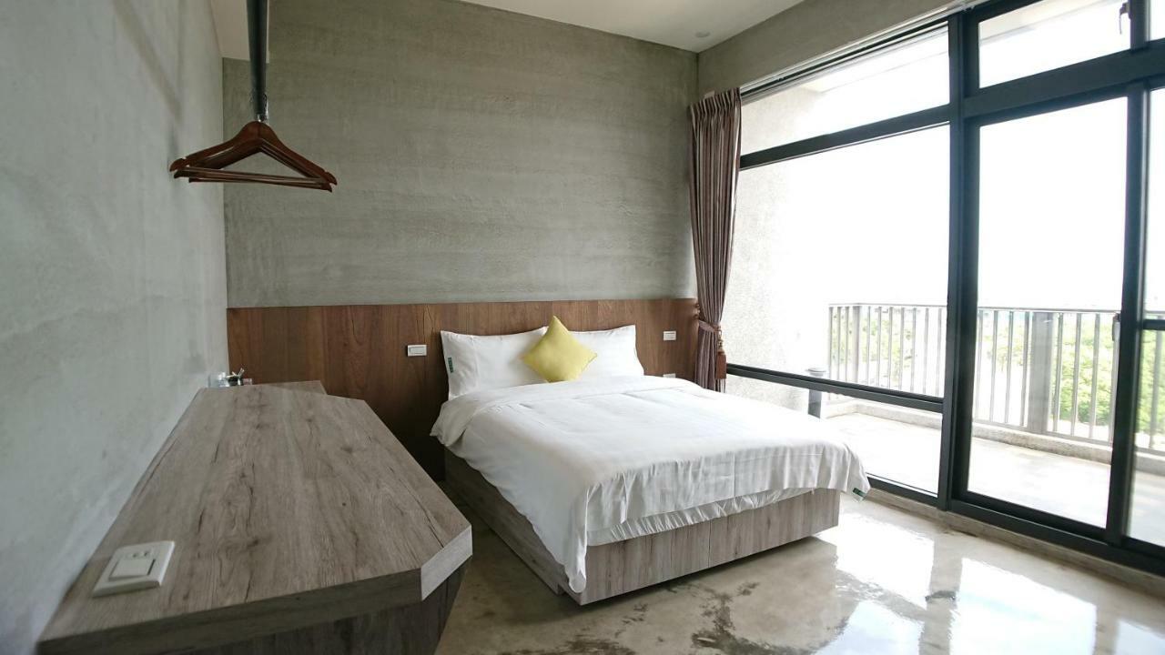 Tree House 民宿證號2316 民宿證號2350 Kota Hualien Bagian luar foto
