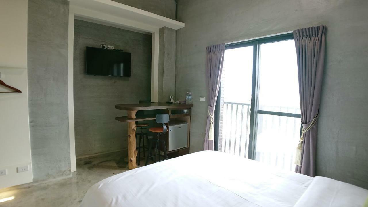 Tree House 民宿證號2316 民宿證號2350 Kota Hualien Bagian luar foto