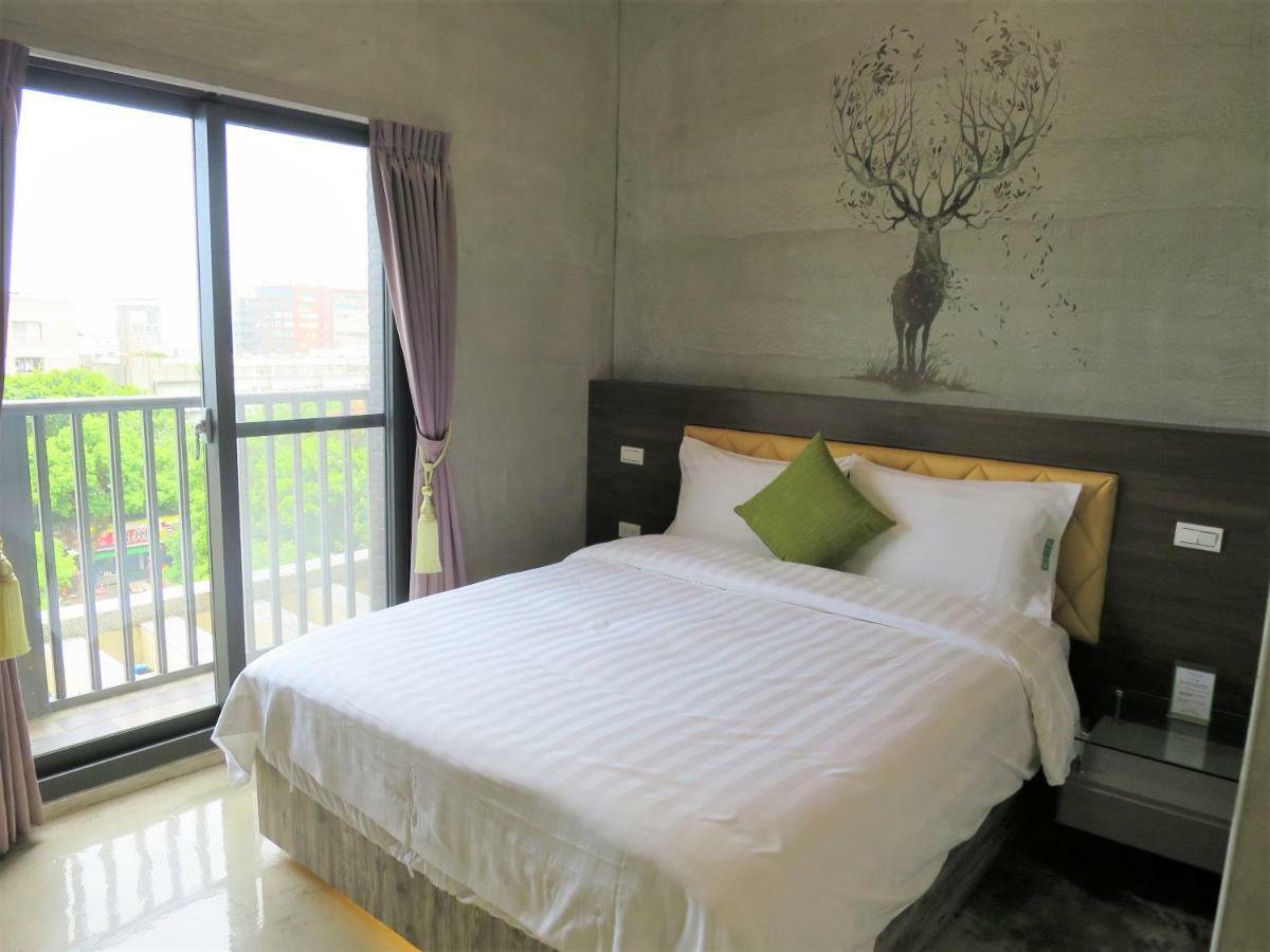 Tree House 民宿證號2316 民宿證號2350 Kota Hualien Bagian luar foto