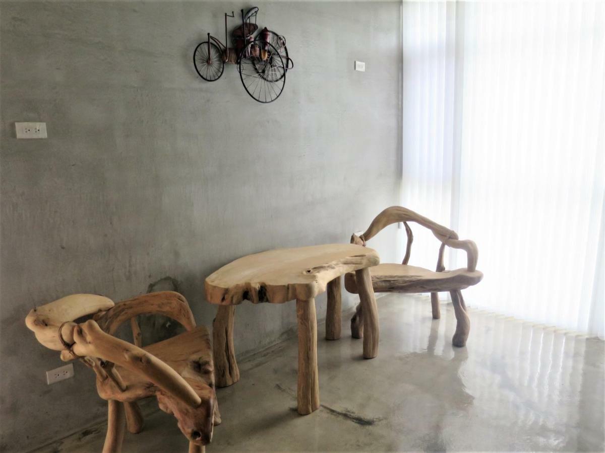 Tree House 民宿證號2316 民宿證號2350 Kota Hualien Bagian luar foto