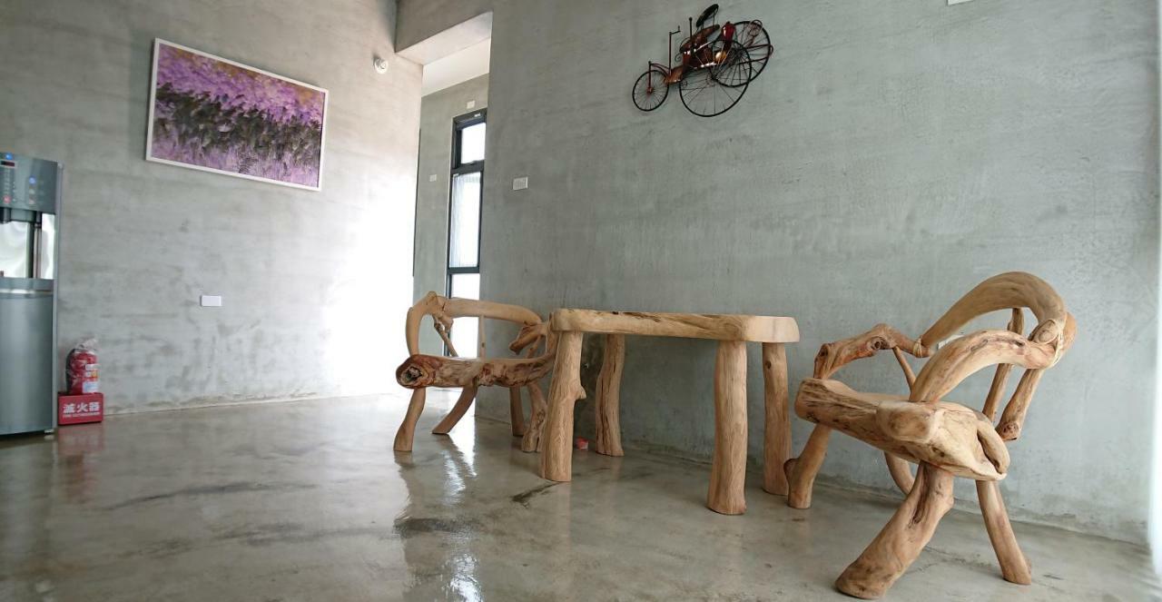Tree House 民宿證號2316 民宿證號2350 Kota Hualien Bagian luar foto
